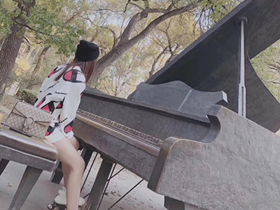 【撩汉攻略】男人喜欢你有什么表现,喜欢一个人什么感觉?