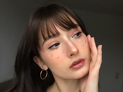 钓凯子技巧:如何让喜欢的人秒回微信?