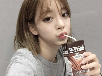 撩汉技巧:男生喜欢主动的女生还是自己追到手的女生?