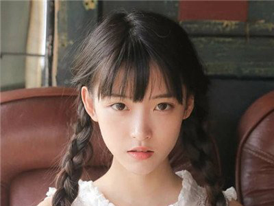 女人在感情中这么做,就是在自降身价!