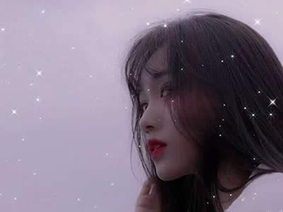 那些主动追男生的女孩,后来怎么样了?