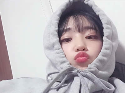 钓凯子技巧:女人辨别男人说谎的信号是啥