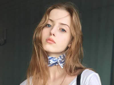 撩汉技巧:女人如何在恋爱关系中保持独立?