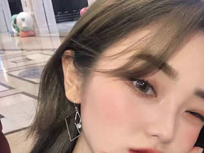 要小心哦,男人这样对你很容易让你误解为真爱