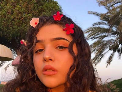 撩汉知识:女生如何处理好闺蜜与男友之间的关系