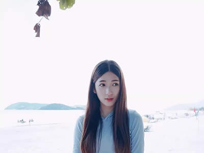 怎么撩汉,有哪些女生撩汉脱单的小技巧?