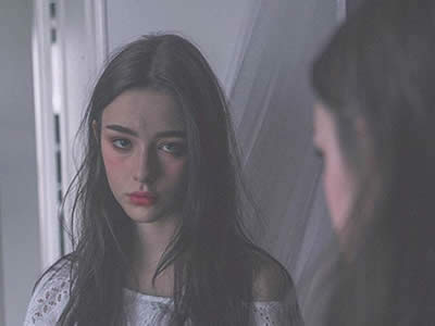 追男生追很久追不到的男生还要追吗?