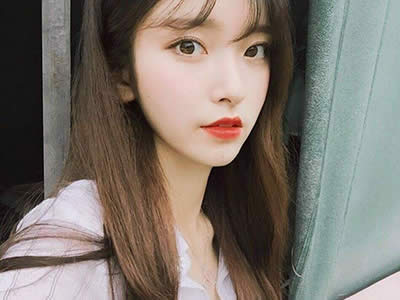 倒追男生的技巧,主动聊天第一句说啥跟男的?