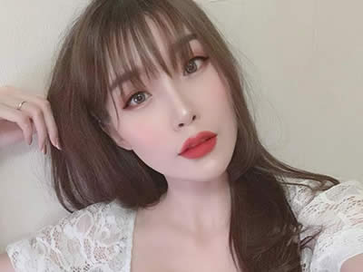 为什么丑的女生那么多人追?怎么吸引男生追自己?