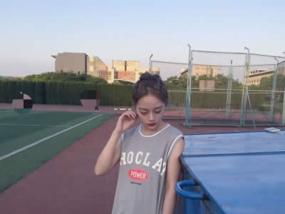 追自己的男生怎么处理?怎么引导男生追自己?