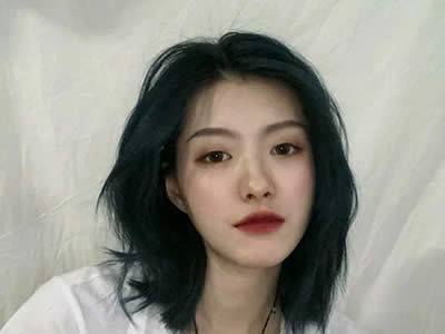 让男生追多久答应他好?男生追自己很久了要答应他吗?