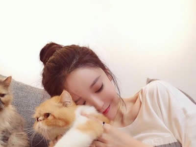 女生怎样追男生视频教学,女生怎么追男生?