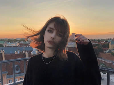 被小自己的男生追怎么办?年纪比自己小的男生追自己怎么办?