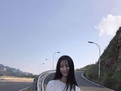 追我三年的男生怎么办?男生追很久了要答应他吗?